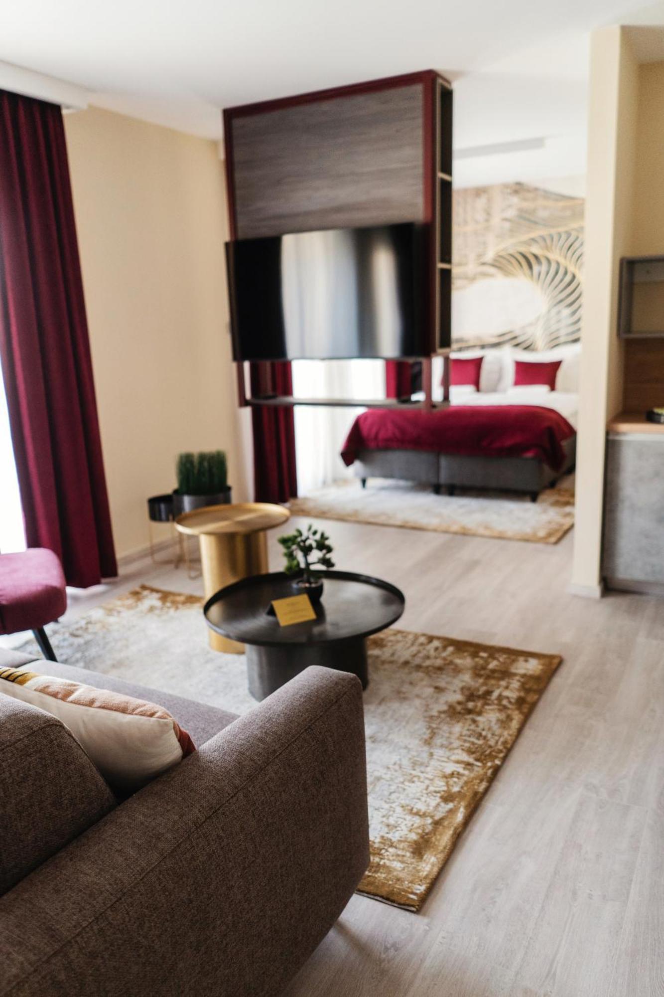 Riva Boutique Hotel Segedin Dış mekan fotoğraf